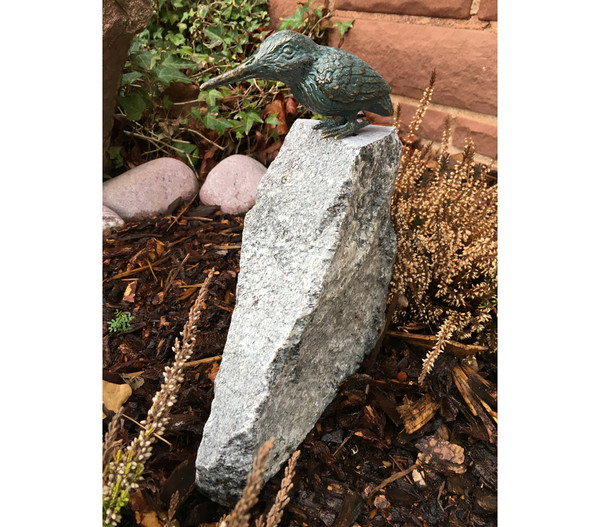 Rottenecker Bronze-Eisvogel auf Granit